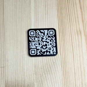 plexiglass_qr_code